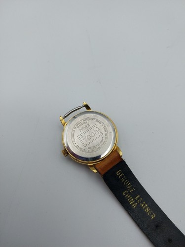 VTG Timex Disney Winnie The Pooh Watches X2 - Buzzing Bees & Head Gold Tone - Picture 12 of 17