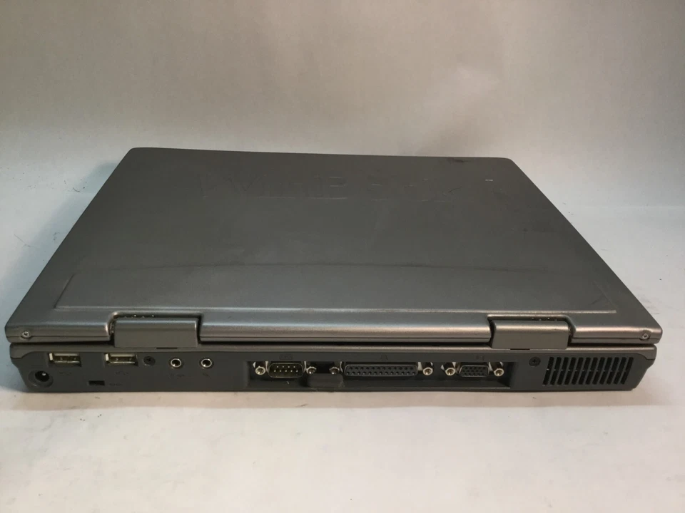 Portátil WinBook J1 14" Intel Pentium III - ARRANCA A LA BIOS - MZ Foto 4 de 4