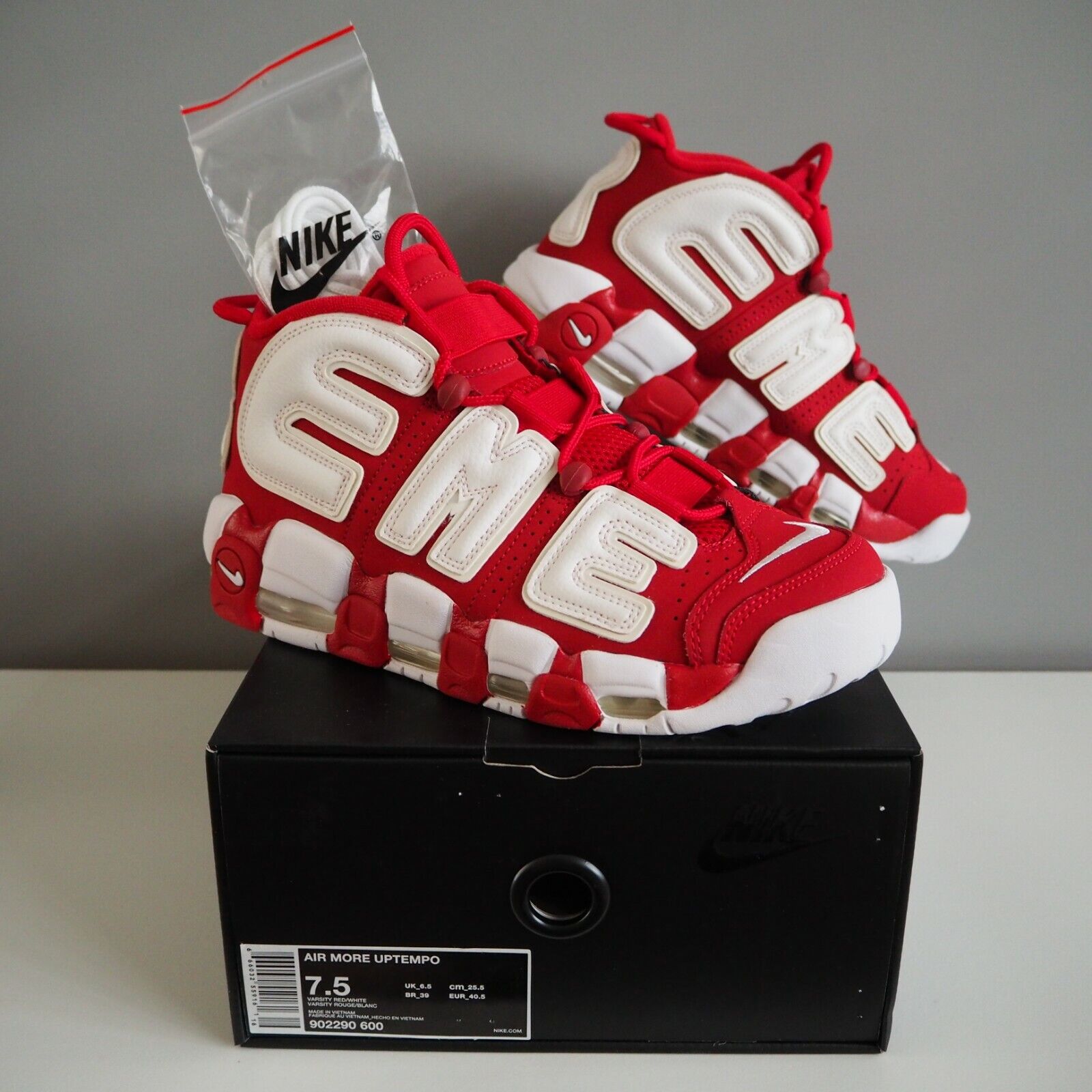 Nike More Uptempo Supreme Red US7.5