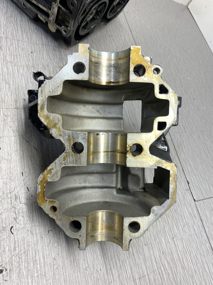 Mercury Mariner 25 HP Cylinder Block 9533A3 | eBay