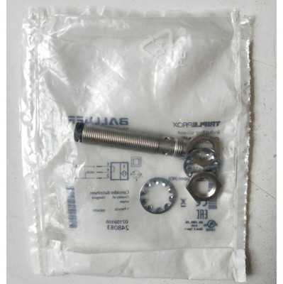 one NEW BALLUFF Proximity sensor BES M12MF1-PSC10F-S04G Fast Shipping