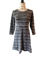 NWT Ann Taylor Loft Size 0 3/4 Sleeve Black White Pleated A-Line Textured Dress