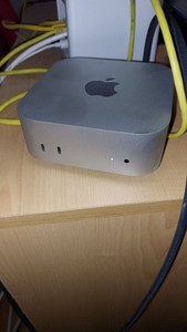 Apple Mac Mini M2 24/512 【美品】 Mac mini Apple MU9E3J/A A3238 M4 2024 手のひらサイズ小型デスク
