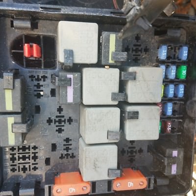 Saab 900 93 1994-2003 assortment of relays carry as spares see details