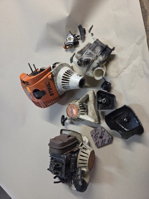 Motor Stihl KM 130 131 HT FS   Bastler Teileträger  Defekt Kombimotor 