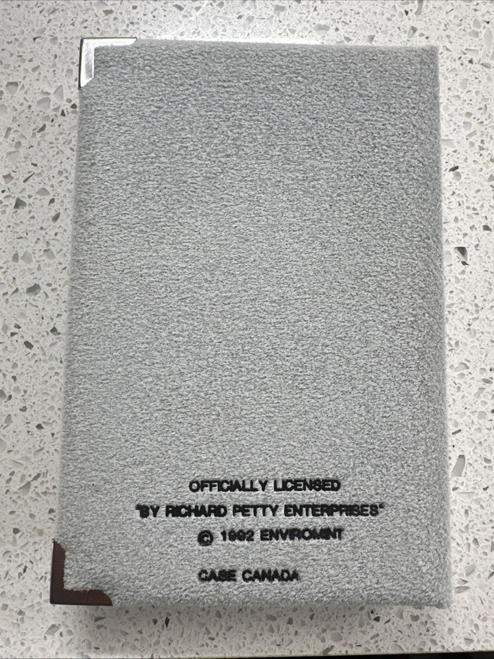 Moneda redonda de plata maciza Richard Petty de 1 oz .999 a prueba como de coleccionista, tonificada Foto 4 de 4