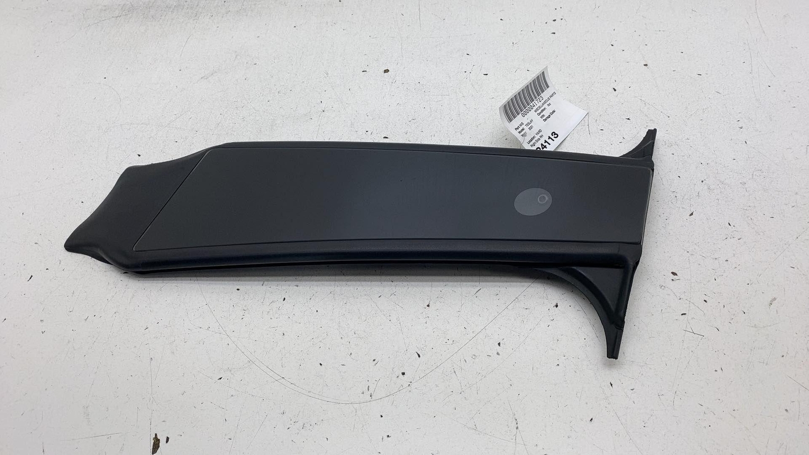 2020-2023 Tesla Model Y MY Right Exterior B-Pillar Applique Glass Trim Cover OEM