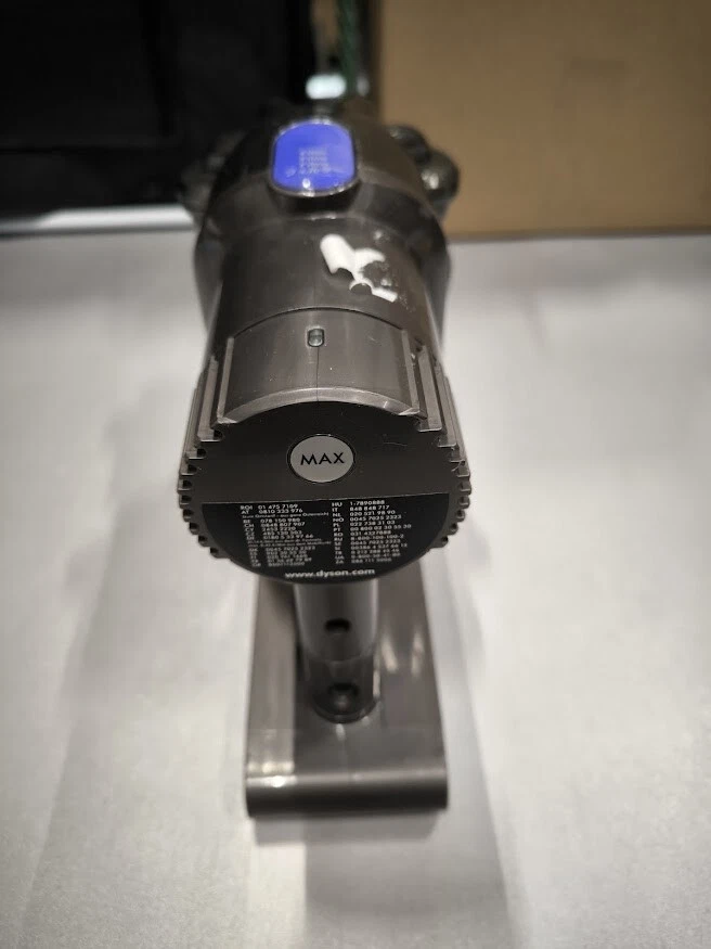 Dyson DC45 Staubsauger - Gebraucht, Schwacher Akku, Keine Zubehörteile - Bild 2 von 4