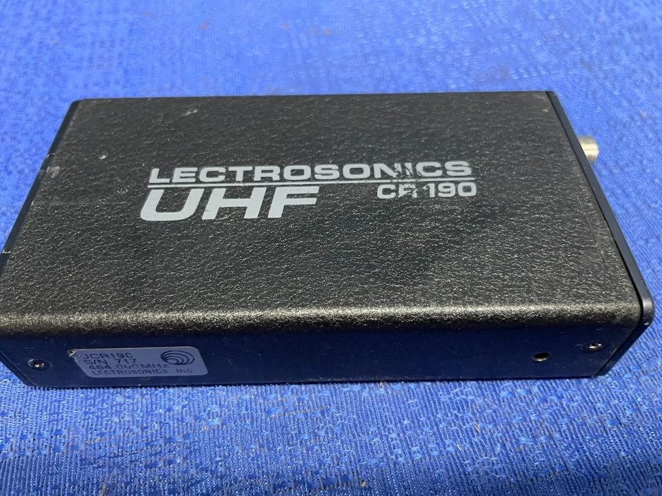 Lectrosonics CR190 UHF Compact Wireless Receiver 484.000 MHz - Image 2 of 4