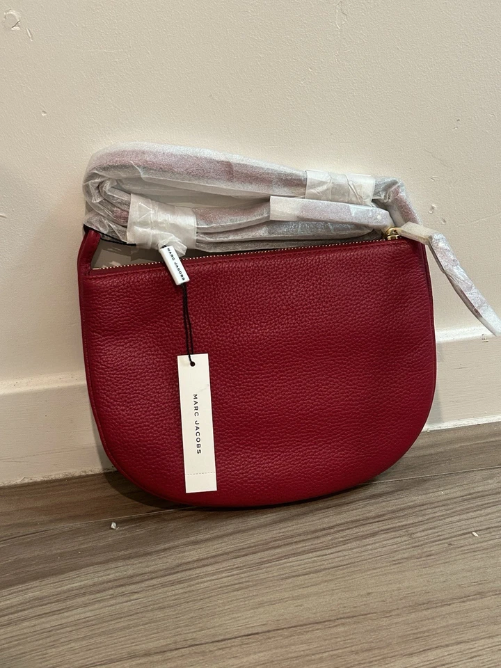 Bolsa tiracolo Marc Jacobs vermelha/cranberry com alça nova em folha com etiquetas - Imagem 2 de 4