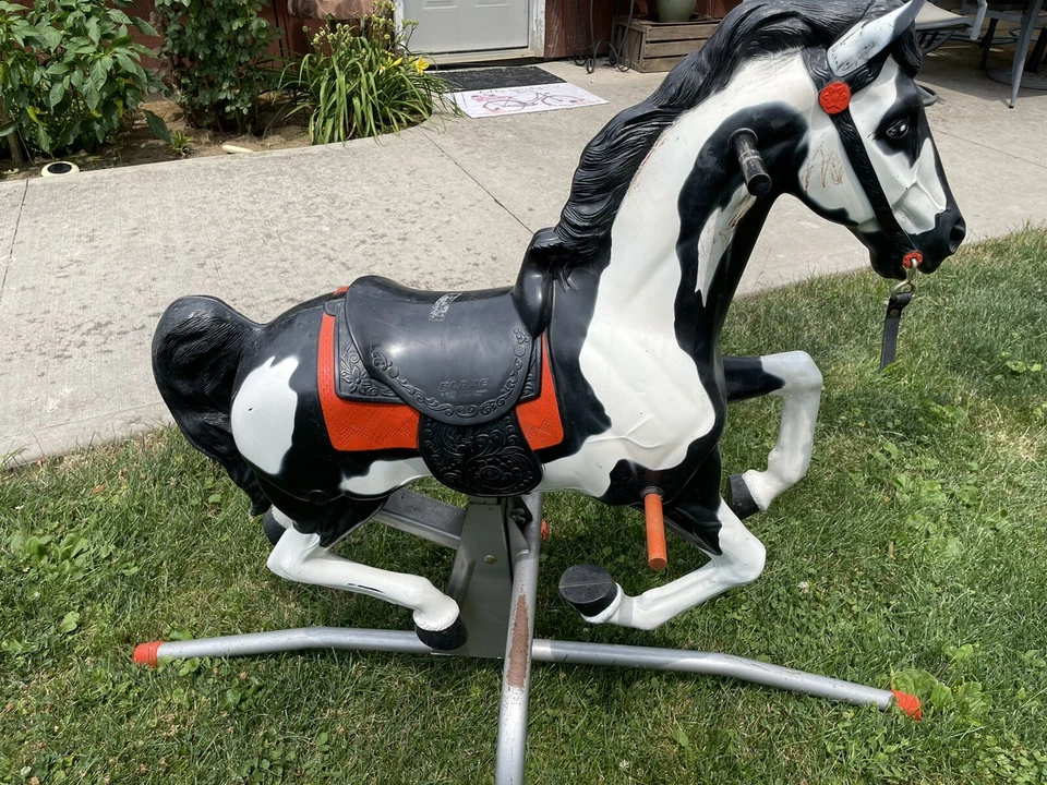 ¡Caballo mecedor "Blaze" vintage 1961! Foto 2 de 4