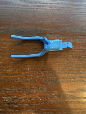 Stomp-Toss Softball Attachment Hand NEW