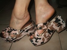 Supi Sexy High Heels Zoccoli Plateau Pantoletten Sandaletten Clogs Mules 37 NEU