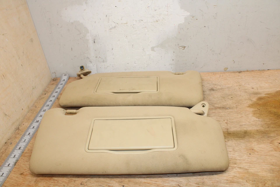 06-14 Subaru B9 Tribeca - Driver Passenger Sun Visor Set Tan Cloth HomeLink OEM - Image 2 of 4