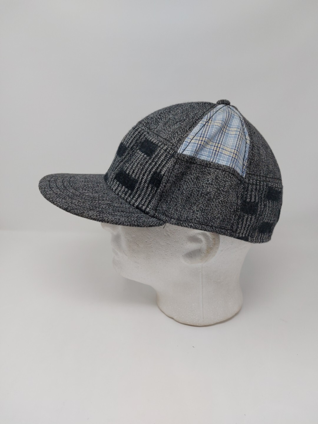 Wool Blend Patchwork Plaid Fitted Hat Size 7 5/8 … - image 4