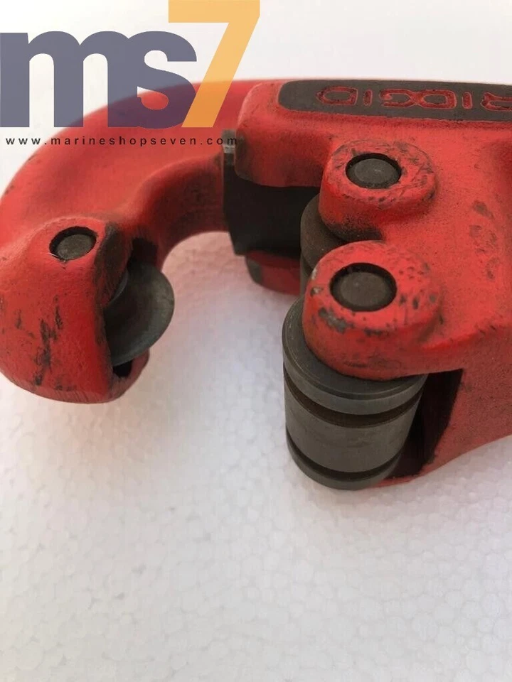 RIDGID 2A/202 HEAVY DUTY PIPE CUTTER 1/8" TO 2" CAPACITY #8 - Image 4 of 4