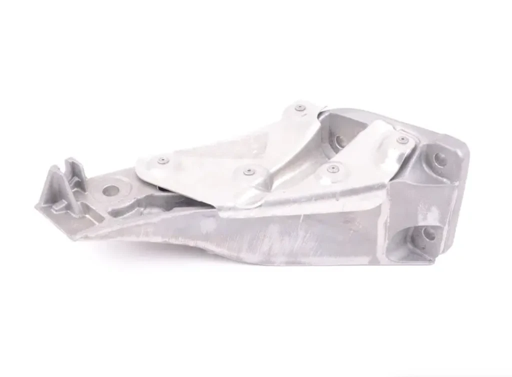 BMW X5 E70 Right Engine Supporting Bracket 6782982 22116782982 NEW  