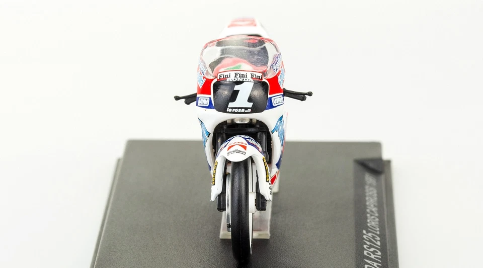 Honda RS125 Loris Capirossi 1991 Scala 1:24 Modellino Classe 125 Numero 1 N° 1 - Immagine 4 di 4