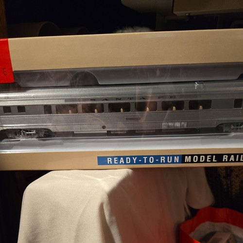 Autobús Walthers escala HO 932-6385 85' BUDD 52 ASIENTOS NUEVO EN CAJA NUEVO EN CAJA | Zustand: New
