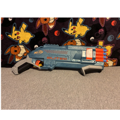 *ACTUALLY WORKING* NERF Elite 2.0 Warden Dart Gun (w/ 8 Darts)
