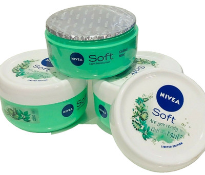 Nivea Soft Light Moisturizing 3 x CHILL WITH MINT  MADE IN GERMANY FREE SHIPPING