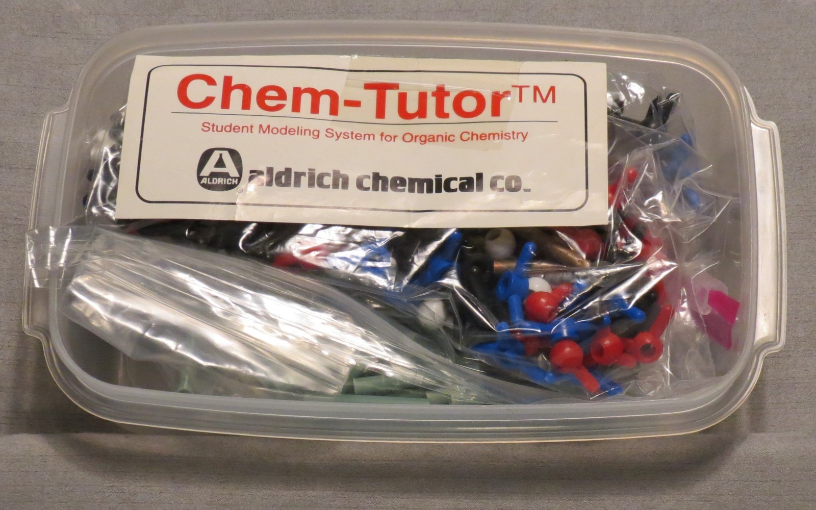 ChemTutor TM Student Modeling System for Organic Chem by Aldrich