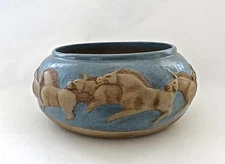 Vintage Acoma Pueblo Running Horses 3 Dimensional 1984 Pottery Pot A BEAUTY