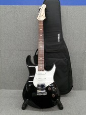 Guitarra Eléctrica Yamaha PACS+12 Cuerpo de Aliso Cuello de Arce Diapasón de Palisandro