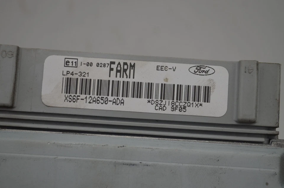 84697- Centralina ECU Ford Fiesta IV Dal 1995 al 2002 Cod XS6F-12A650-ADA - Immagine 3 di 4