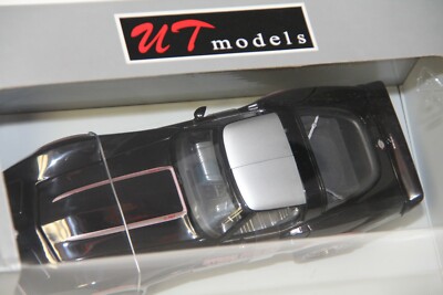 1/18 UT 1978 CHEVROLET CORVETTE L-88 INDIANAPOLIS 500 PACE CAR