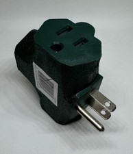 Commercial Electric 3 way plug adapter LA-24 Green Single to Triple