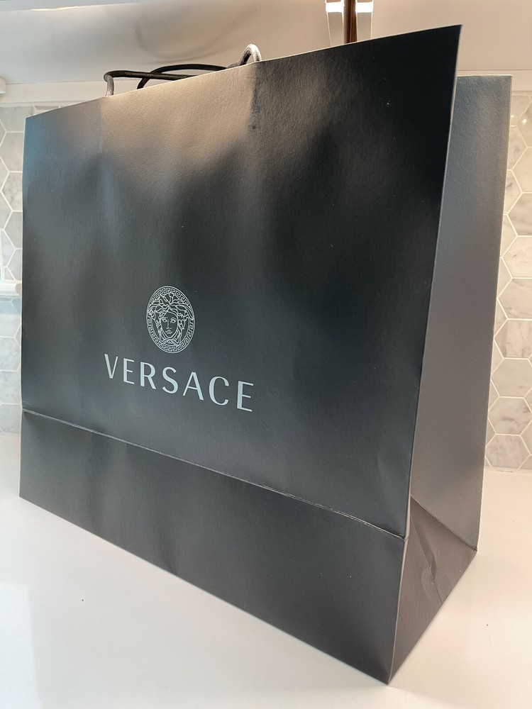 Versace 16