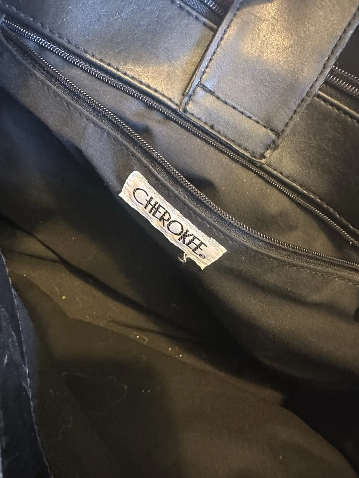 Bolso de Mano Cherokee Vintage Cuero Negro Foto 4 de 4