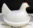 Vintage Milk Glass 4 1/4" Hocking "Mystery Hen" on Nest Candy Dish