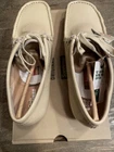 Crème Wallabee Supreme Clarks Originals   Taille 9,5 Neuf