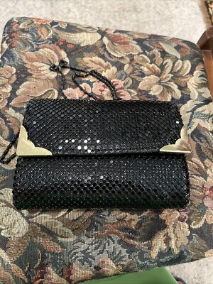 Pacific express evening bag / Black metal mesh / snap closure / 1 Pocket