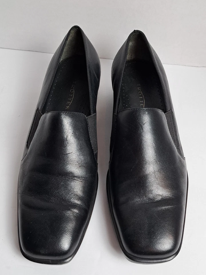 Trotters Women’s Black Dress Wedge Pump Slip On Made - Brazil Size 6 - 37 See De - Image 2 of 4