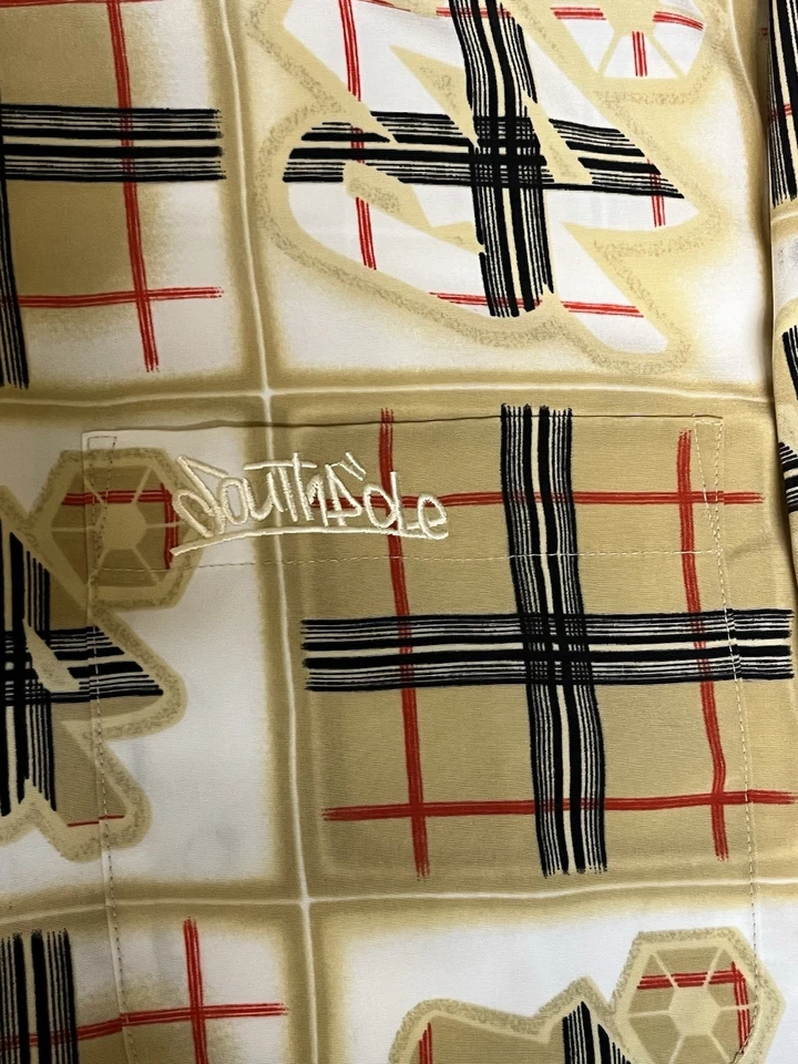 Southpole Men's Short Sleeve Shirt Button-Up Size L Vintage Y2K 90s Geometric - Image 3 of 4