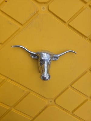 LONGHORN CATTLE PEWTER BULL HEAD, HOOD ORNAMENT, WALL ART, 9'' ACROSS