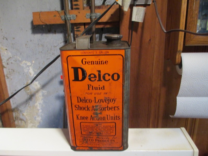 VINTAGE GENUINE DELCO FLUID 1 GALLON CAN FOR LOVEJOY SHOCKS + KNEE ACTION UNITS