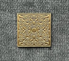 Image of Glenmorangie Single Malt Scotch Whisky Signet Cadboll Stone Lapel Pin Badge, New