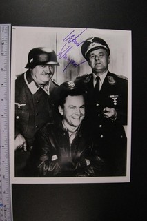 WERNER KLEMPER (1920 2000) (HOGAN'S HEROES) AUTOGRAPH PHOTO