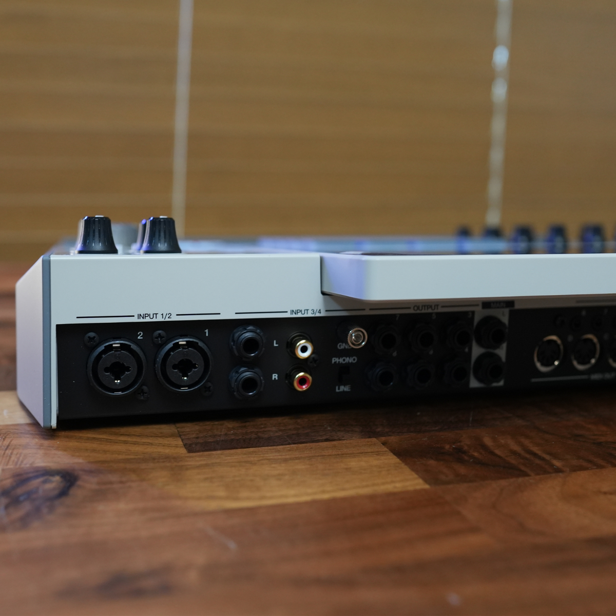 Akai Professional MPC X SE Standalone Production Workstation | eBay