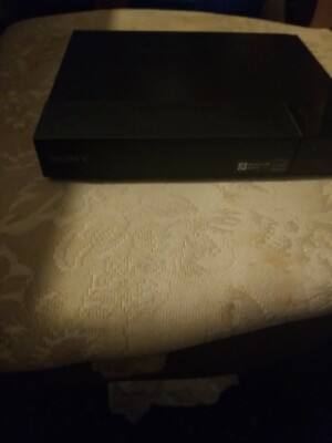 Sony Black BDP-S3700 Smart Blu Ray Disc DVD Player With Built In Wireless LAN 9''