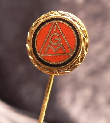 UNION: METAL INDUSTRIAL UNION, BADGE OF HONOUR with WREATH, PREISSLER