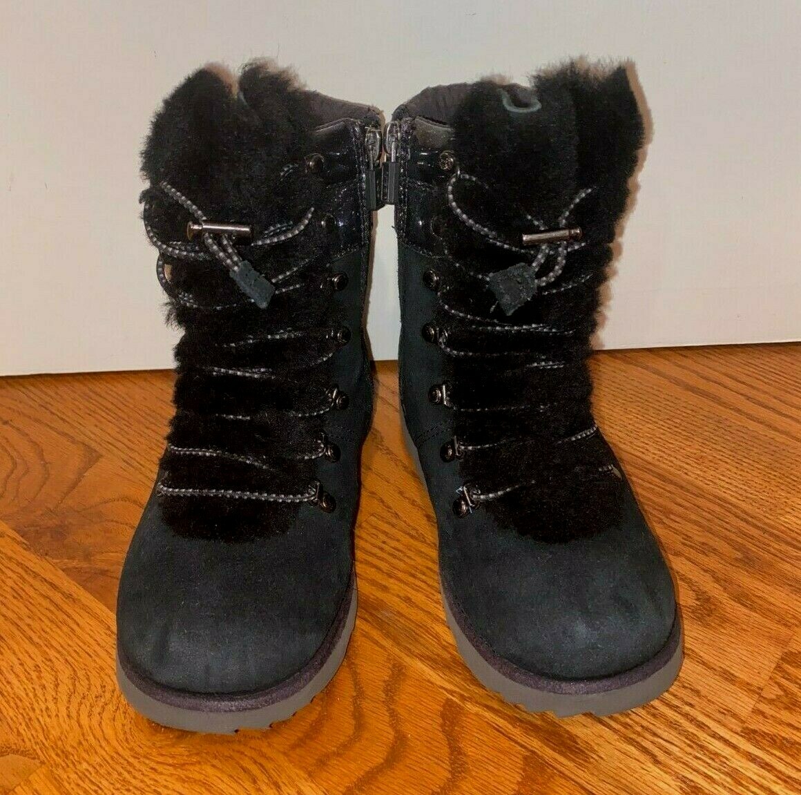 Snow Boots Ugg Viki Waterproof Boots UGG VIKI BLACK WATERPROOF