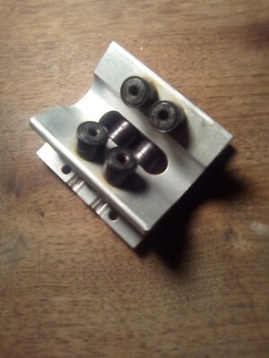 NEW Lee DPB-32-OPN Double Roller Pillow Block Linear Bearing 2'' Shaft + Warranty
