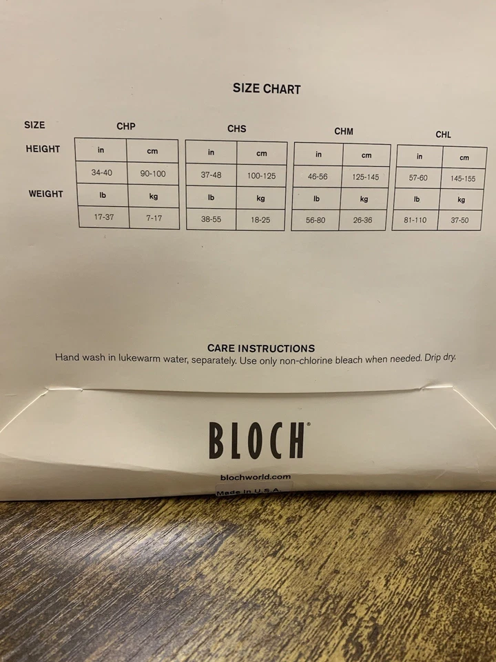 Medias de baile para niños Bloch Medium Endura W1408 Adaptatoe estilo bronceado claro # T0935G Foto 4 de 4