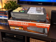   2009 Magnavox DVD/VCR Combo Player w/ Original Box  Remote DV225MG9 WORKS 