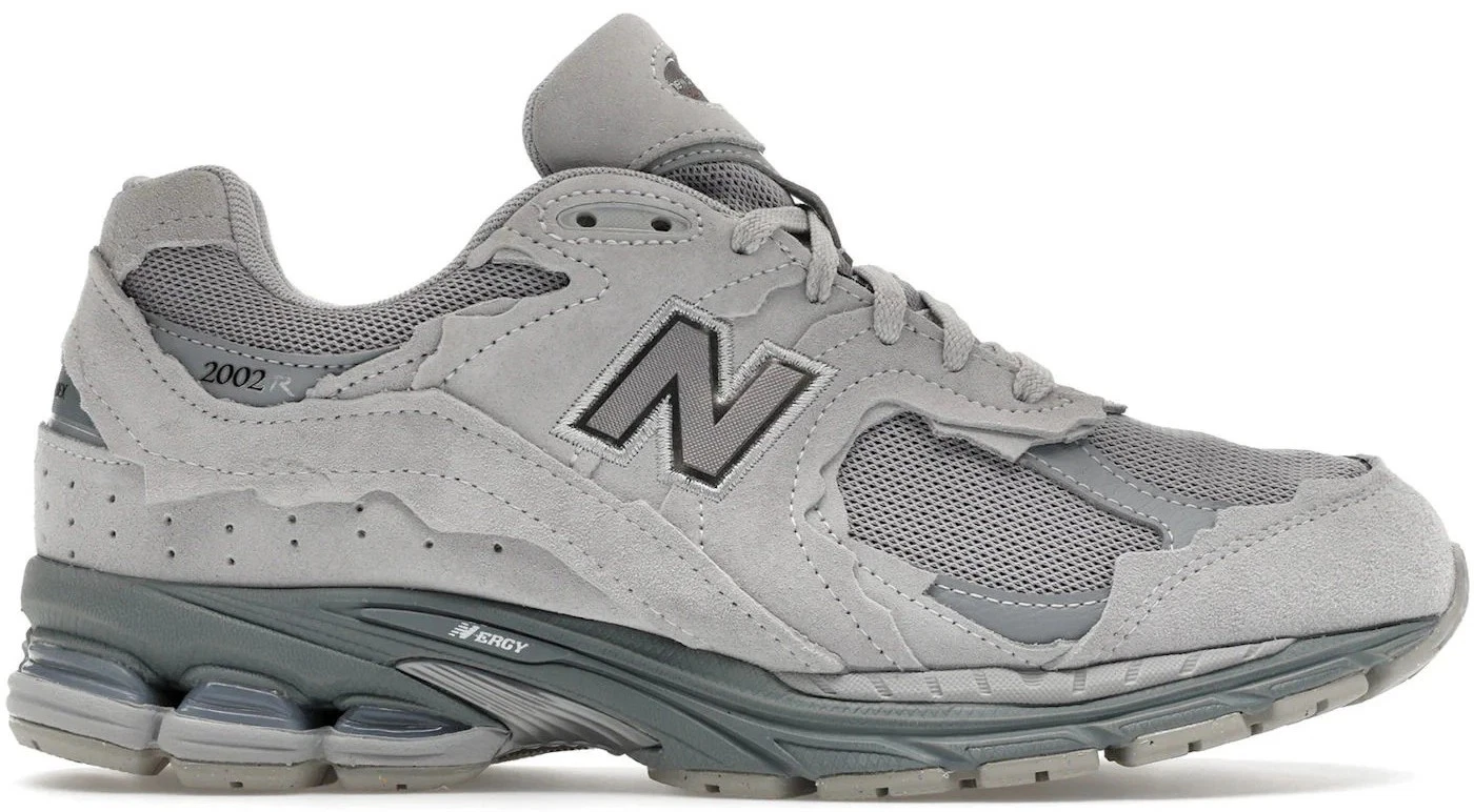 New Balance 2002R GORE-TEX Black White for Sale | Authenticity